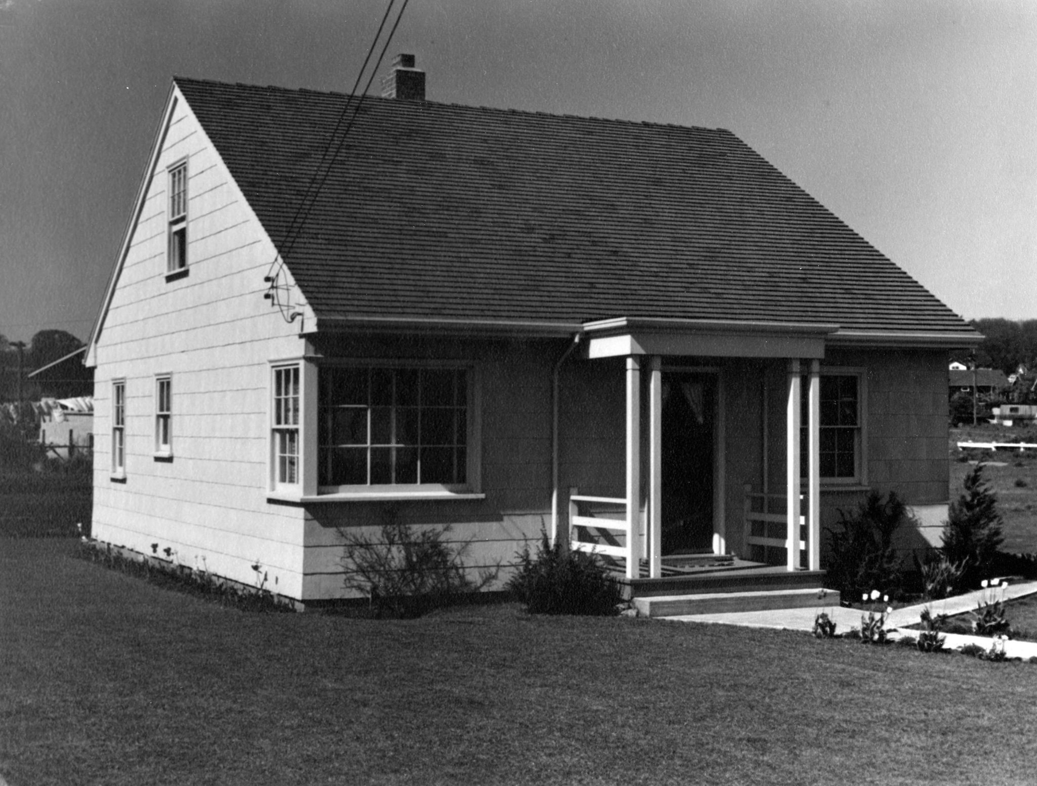 Wartime Housing in Canada and Ontario Tim Matthews